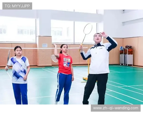 羽毛球教练马康健